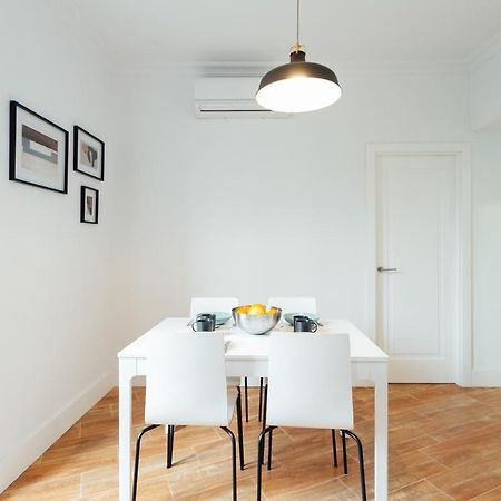 Alohamundi Peral Apartment Севиля Екстериор снимка