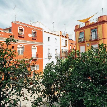 Alohamundi Peral Apartment Севиля Екстериор снимка
